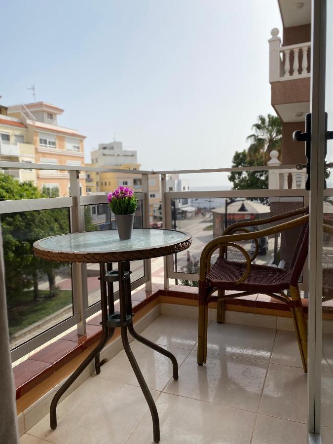 Seaside Apartment With Balcony Las Galletas Eksteriør billede